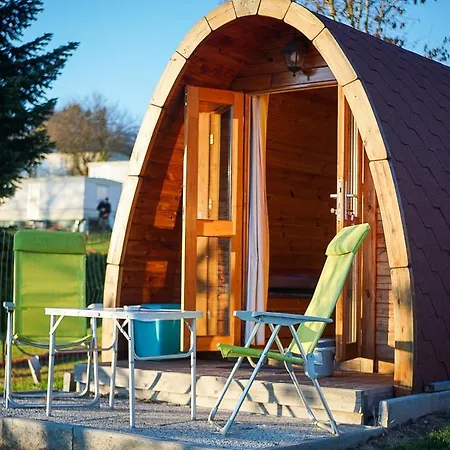 Camping Le pommier rustique Yvoir Extérieur photo