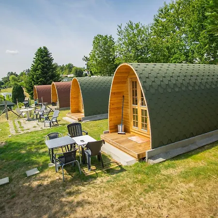 Camping Le pommier rustique Yvoir Extérieur photo