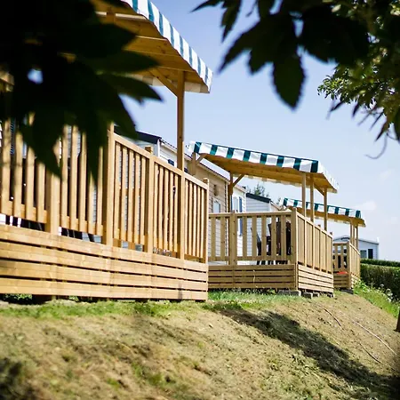 Camping Le pommier rustique Yvoir Extérieur photo